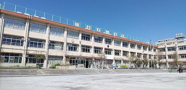 板橋区立成増小学校