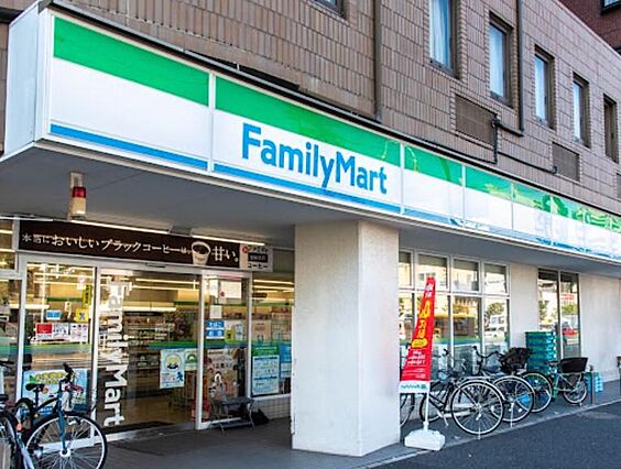 ファミリーマー...