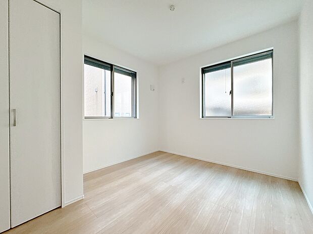 書斎にするなり、寝室するなりこの1室をどうアレンジするかを想像するだけで夢が膨らみますね。