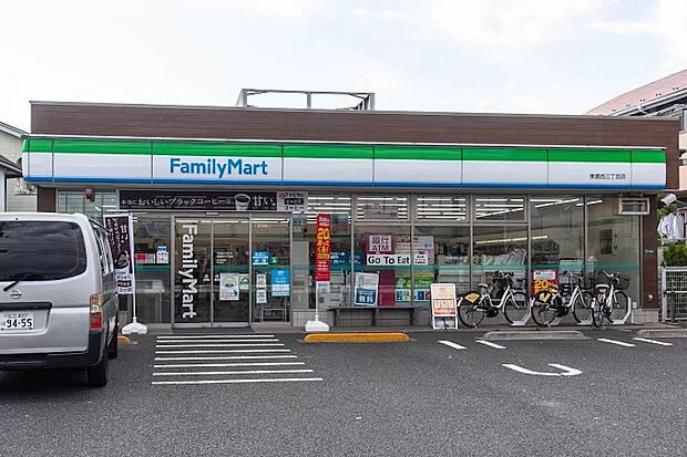ファミリーマート東葛西三丁目店