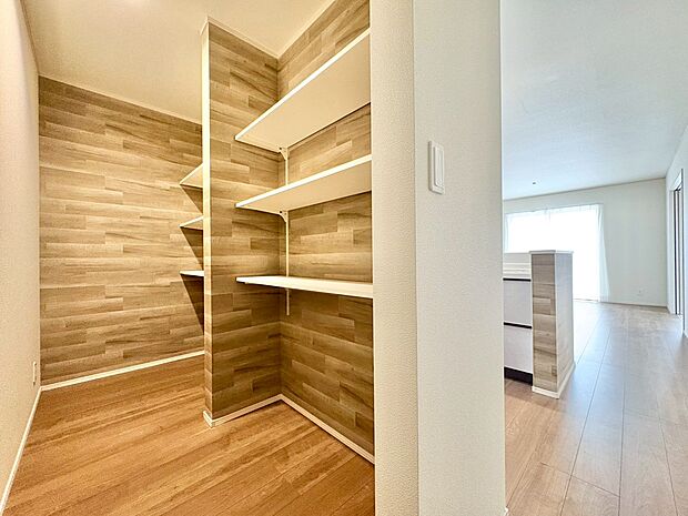 暮らし心地を大きく左右する収納を、適材適所に配置し使い勝手を考慮しました。