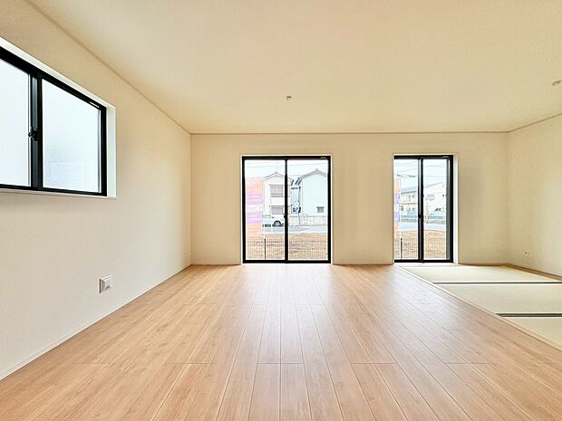 豊かな居住性と、安心感を満たすクオリティが見事に調和した住空間。