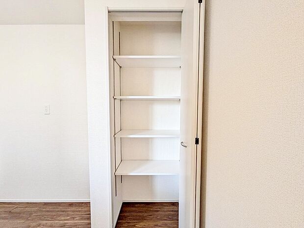 暮らし心地を大きく左右する収納を、適材適所に配置し使い勝手を考慮しました。