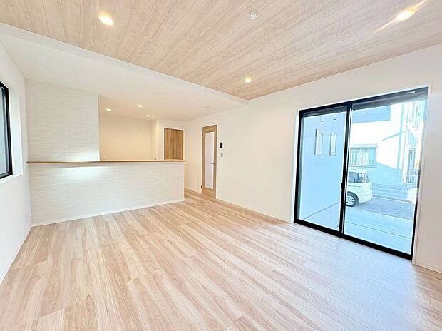 「空間が織り成すひとつ先の住み心地」を演出します。