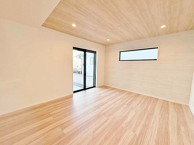 飾り過ぎないシンプルな内装と偏り過ぎないデザインで統一しました。