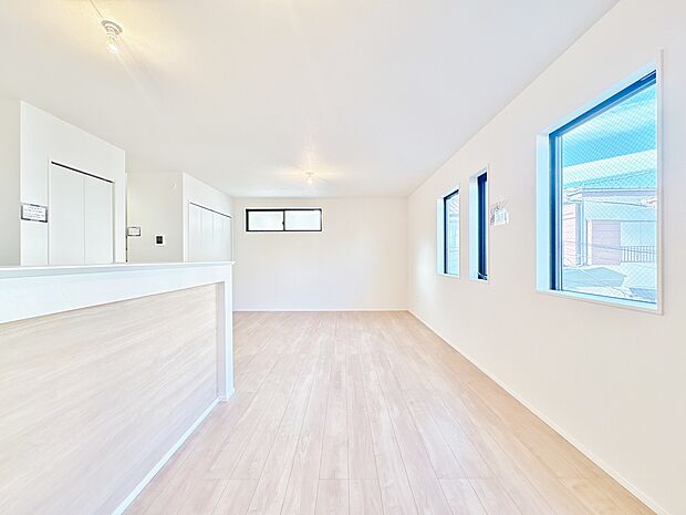 快適に過ごす毎日を求めて、暮らしの中でご自身の「マイホーム」に創り上げてください。