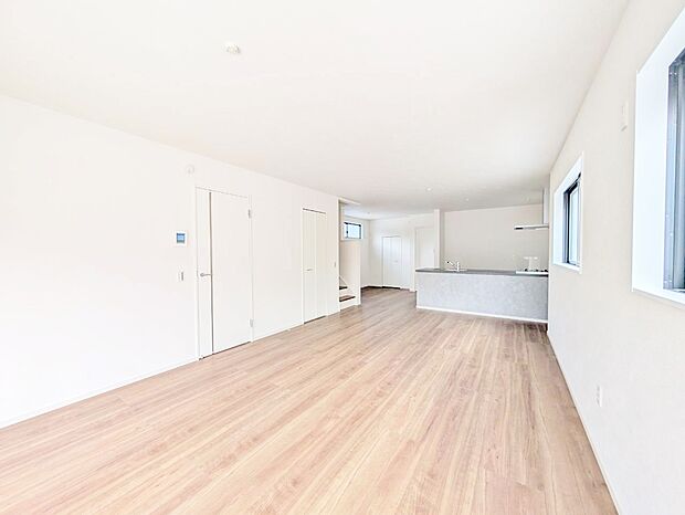 居心地の良い空気感は、暮らしのステージを彩り、心からのやすらぎと満足感を与えてくれます。