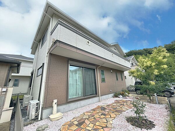 外観：312001073384