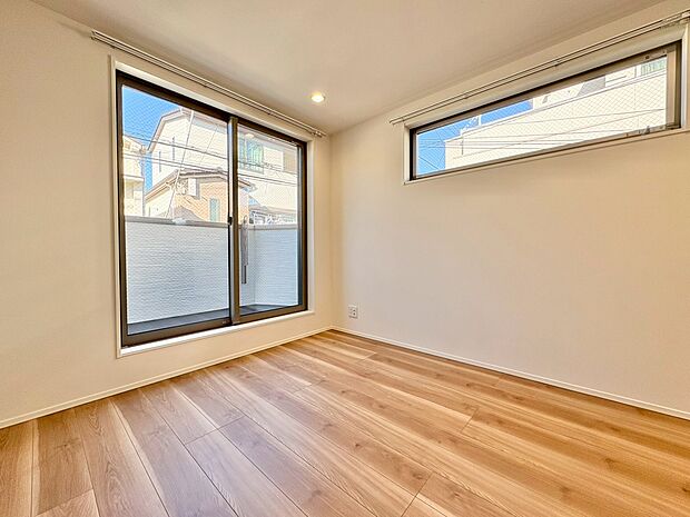 飾り過ぎないシンプルな内装と偏り過ぎないデザインで統一しました。