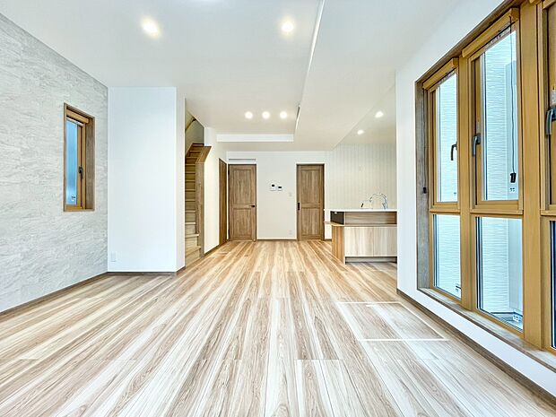 居心地の良い空気感は、暮らしのステージを彩り、心からのやすらぎと満足感を与えてくれます。