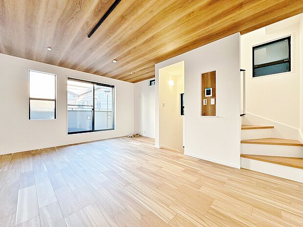 快適に過ごす毎日を求めて、暮らしの中でご自身の「マイホーム」に創り上げてください。