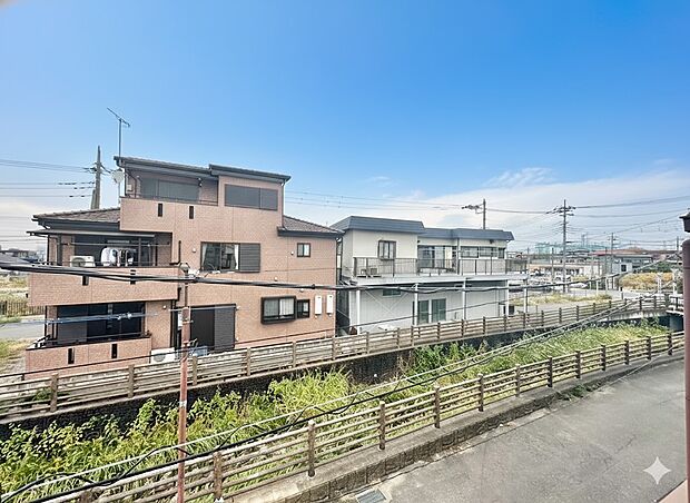 頬をなでる、優しい風を感じることが出来ます。