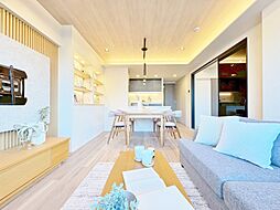 クレヴィア新宿中落合EAST 2SLDKのリビング/ダイニング