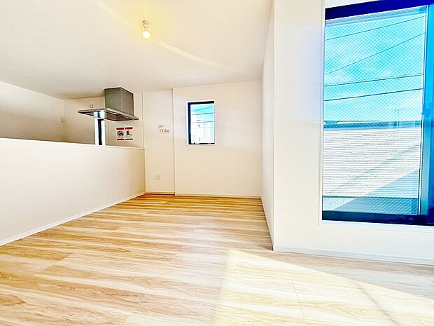 快適に過ごす毎日を求めて、暮らしの中でご自身の「マイホーム」に創り上げてください。