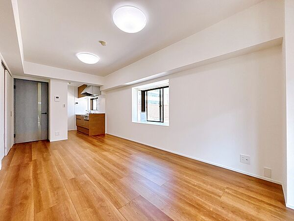 apartment 埼玉県草加市栄町２丁目1-11
地図を見る