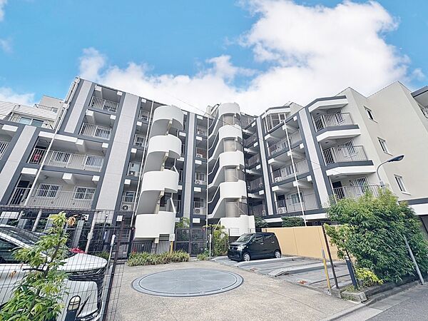 apartment 東京都北区神谷３丁目19-1
地図を見る