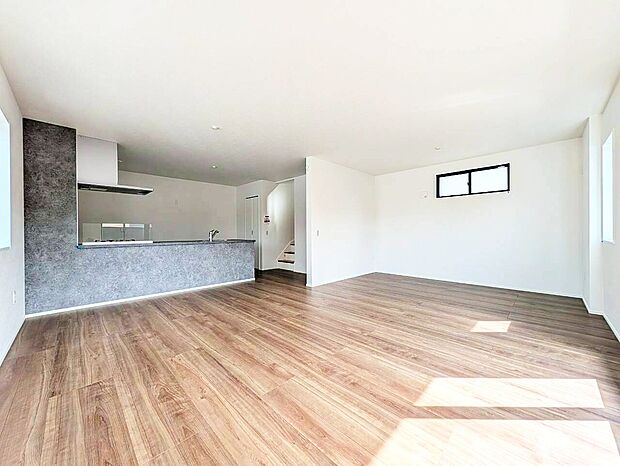 快適に過ごす毎日を求めて、暮らしの中でご自身の「マイホーム」に創り上げてください。