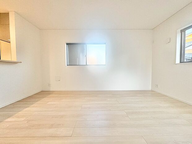 飾り過ぎないシンプルな内装と偏り過ぎないデザインで統一しました。