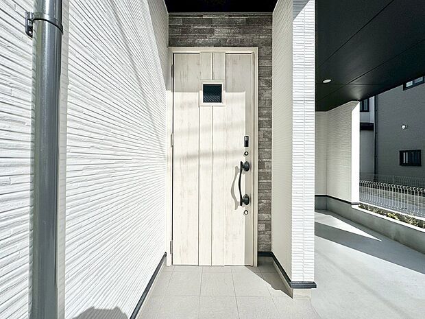 玄関を開ければ、そこは安らぎのご自宅。