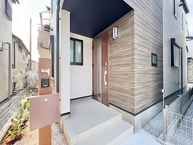 玄関を開ければ、そこは安らぎのご自宅。