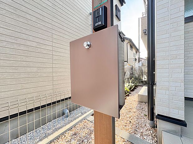 郵便物を受け取るための郵便受けも、きちんと管理されています。