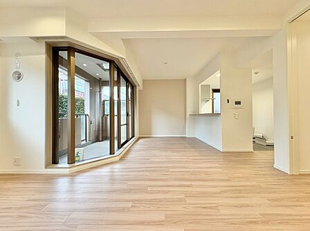 「空間が織り成すひとつ先の住み心地」を演出します。