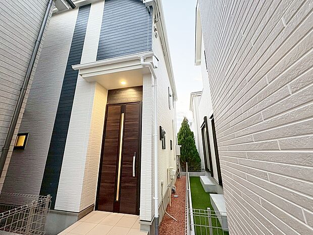 ライフプランニングからローンまで、一貫してご説明させていただきます。お気軽にお問い合わせくださいませ。