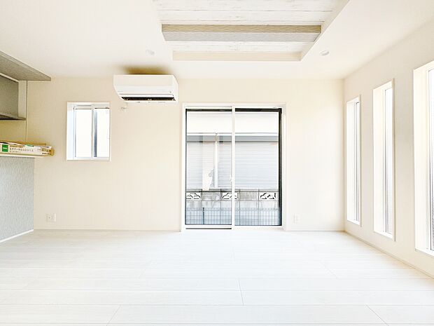 居心地の良い空気感は、暮らしのステージを彩り、心からのやすらぎと満足感を与えてくれます。