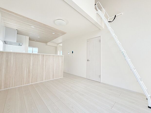 「空間が織り成すひとつ先の住み心地」を演出します。