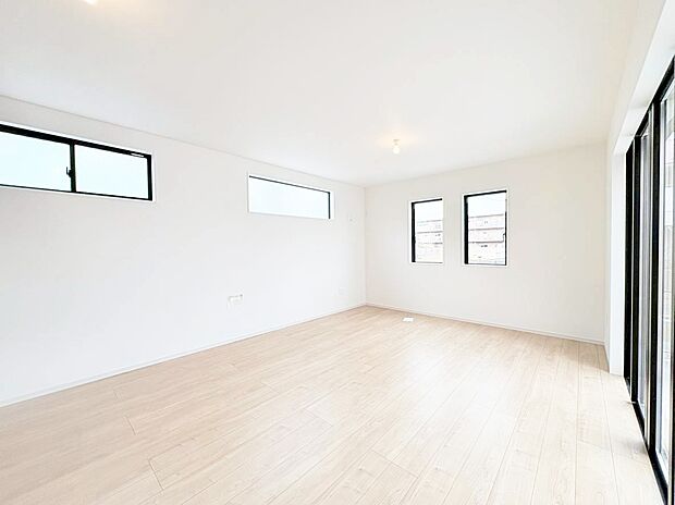 居心地の良い空気感は、暮らしのステージを彩り、心からのやすらぎと満足感を与えてくれます。