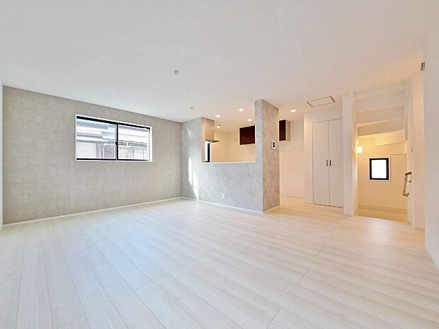 居心地の良い空気感は、暮らしのステージを彩り、心からのやすらぎと満足感を与えてくれます。