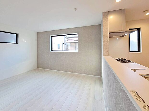 豊かな居住性と、安心感を満たすクオリティが見事に調和した住空間。