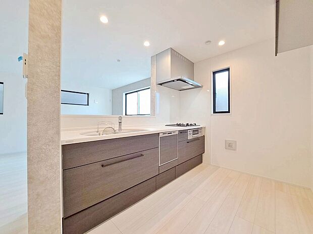 洗練されたスタイリッシュなデザイン性と使いやすさを備えた仕様。