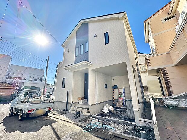 ライフプランニングからローンまで、一貫してご説明させていただきます。お気軽にお問い合わせくださいませ。