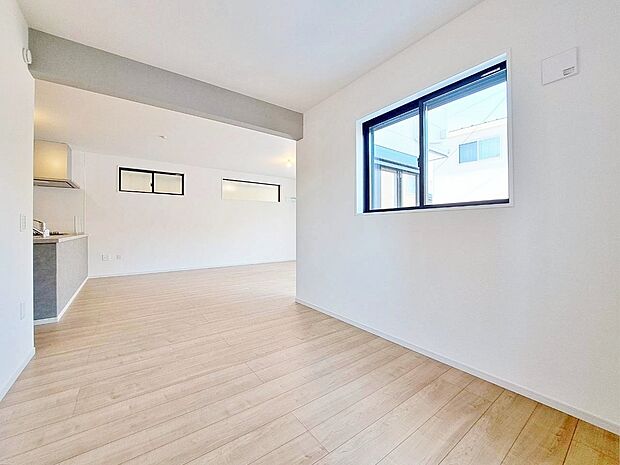 飾り過ぎないシンプルな内装と偏り過ぎないデザインで統一しました。