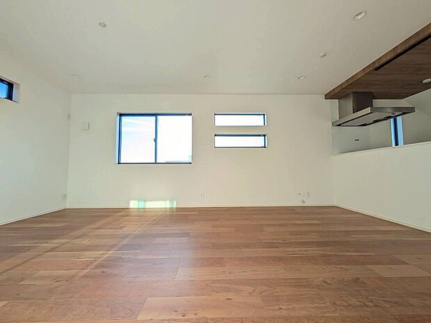 豊かな居住性と、安心感を満たすクオリティが見事に調和した住空間。