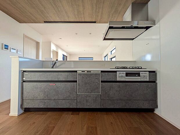 洗練されたスタイリッシュなデザイン性と使いやすさを備えた仕様。