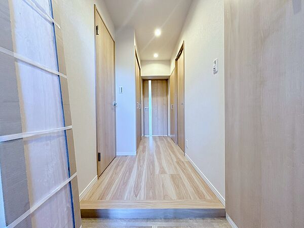 玄関を拡大表示