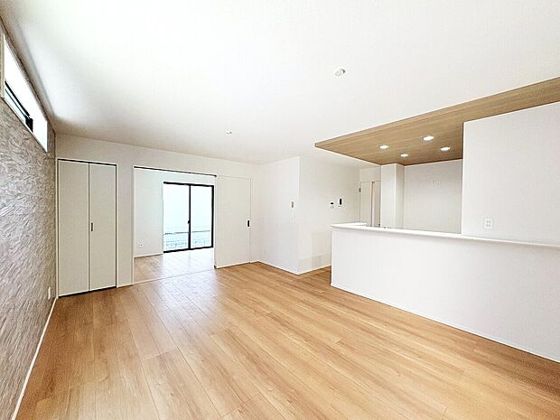 「空間が織り成すひとつ先の住み心地」を演出します。