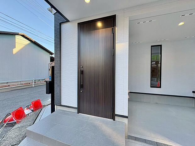 玄関を開ければ、そこは安らぎのご自宅。