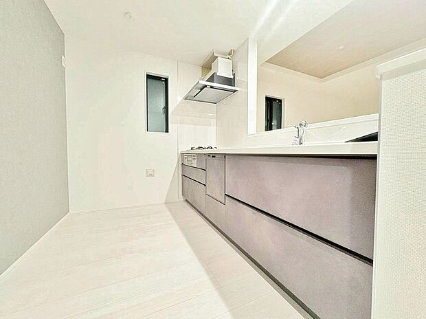 洗練されたスタイリッシュなデザイン性と使いやすさを備えた仕様。