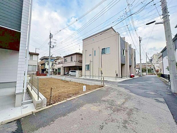 ライフプランニングからローンまで、一貫してご説明させていただきます。お気軽にお問い合わせくださいませ。