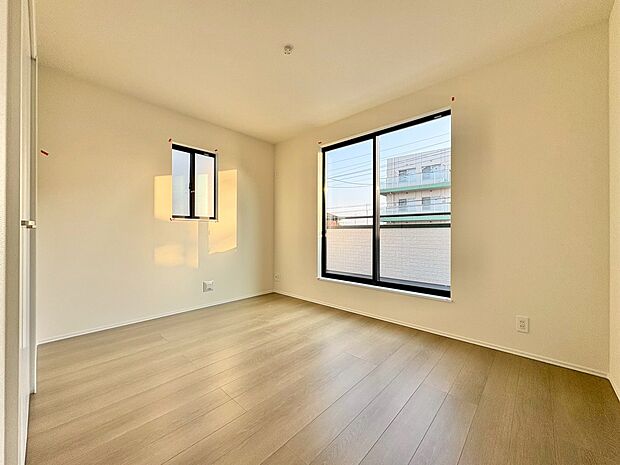 書斎にするなり、寝室するなりこの1室をどうアレンジするかを想像するだけで夢が膨らみますね。