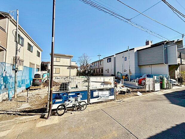 【建築中】街に溶け合う美しい景観を生みだしているにも関わらず、採光や風通しを考えて設計された間取り。