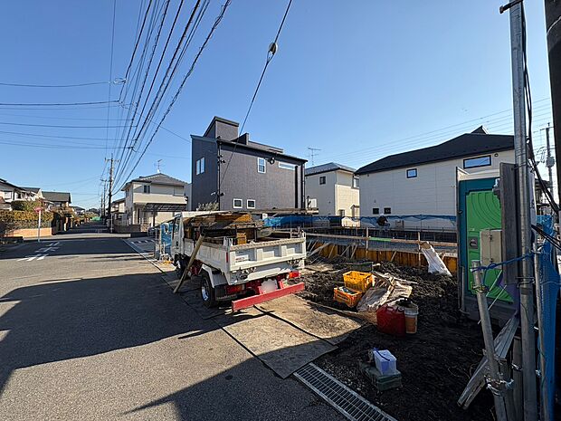 現地に足をお運びいただいた際には、周辺散策などをお勧めいたします。