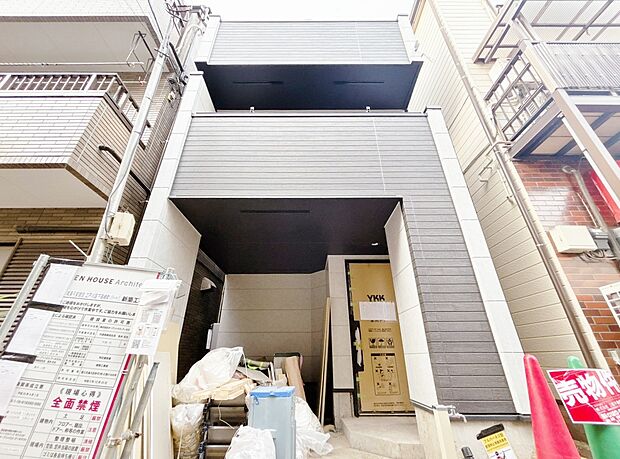 現地に足をお運びいただいた際には、周辺散策などをお勧めいたします。