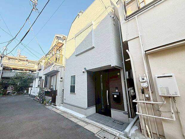 現地に足をお運びいただいた際には、周辺散策などをお勧めいたします。