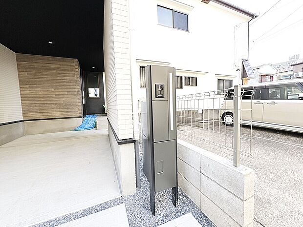 郵便物を受け取るための郵便受け。