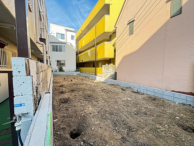 現地に足をお運びいただいた際には、周辺散策などをお勧めいたします。