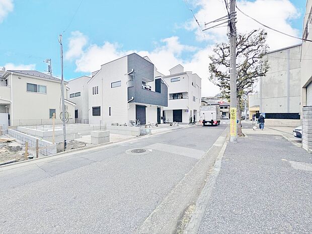 現地に足をお運びいただいた際には、周辺散策などをお勧めいたします。